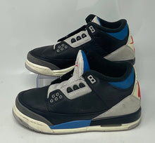Load image into Gallery viewer, Authentic Nike Boys Air Jordan 3 Retro Gray Black Sneakers Shoes Sz 7Y No Laces
