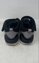 Load image into Gallery viewer, Nike Kids Jordan Max Aura 5 Multicolor Leather Hook &amp; Loop Sneaker Shoes Sz 12C
