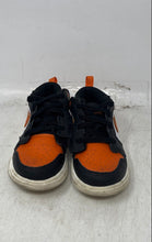 Load image into Gallery viewer, Nike Kids White Orange Black Low Top Round Toe Lace-Up Sneaker Shoes Size 9C
