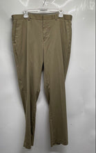 Load image into Gallery viewer, Perry Ellis Portfolio Mens Khaki Slash Pockets Belt Loops Dress Pants Size 36x32

