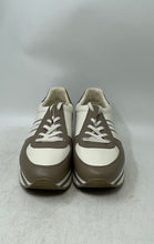 Load image into Gallery viewer, Michael Kors Womens Monique Beige White Lace-Up Sneaker Shoes Size 10M
