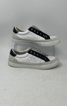 Load image into Gallery viewer, Tommy Hilfiger Womens Loliene White Black Sneakers Shoes Size 8.5 M No Laces
