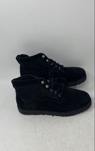 Load image into Gallery viewer, UGG Womens Bethany 1012532 Black Suede Lace-Up Ankle Shearling Boots Size 6
