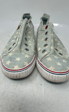Load image into Gallery viewer, Blowfish Malibu Womens Classic Light Blue White Stars Print Sneaker Shoes Size 9
