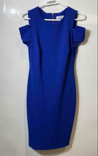 Load image into Gallery viewer, Calvin Klein Womens Blue Cold-Shoulder Round Neck Back-Zip Sheath Dress Size 6
