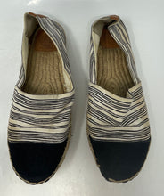 Load image into Gallery viewer, Authentic Tory Burch Womens Black Cream Slip-On Espadrille Flats Size 8M Stained
