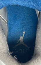 Load image into Gallery viewer, Authentic Nike Mens Air Jordan 4 White Blue Golf Shoes Size 6.5 Worn Dirty
