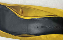 Load image into Gallery viewer, Zara Womens Yellow Satin Embellishment Pointed Toe Slip-On Ballet Flats Sz EU 41
