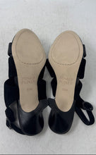 Load image into Gallery viewer, Donald Pliner Womens Ianna Black Open Toe Kitten Slingback Sandals Size 6.5M
