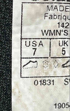 Load image into Gallery viewer, Columbia Womens Newton Ridge Plus Black Leather Lace-Up Hiking Boots Size 7
