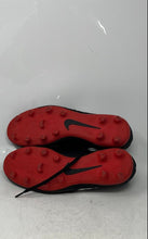 Load image into Gallery viewer, Nike Mens Tiempo Legend 7 Club Black Low Top Lace-Up Soccer Cleats Size 7.5
