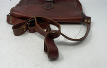 Load image into Gallery viewer, Vintage Unbranded Womens Brown Leather Flap Messenger Adjustable Crossbody Bag
