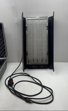 Load image into Gallery viewer, Kino Flo Diva-Lite 401 Fixture Light With Carrying Case Not Tested

