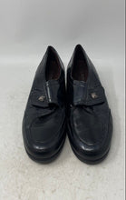 Load image into Gallery viewer, Pitillos Womens Black Leather Moc Toe Hook &amp; Loop Loafer Shoes Size EUR 41
