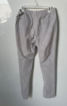 Load image into Gallery viewer, DKNY Womens Gray Flat Front Slash Pockets Straight Leg Dress Pants Size 6
