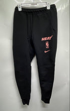 Load image into Gallery viewer, Nike Mens Black Miami Heat Drawstring NBA Basketball Athletic Pants Size M
