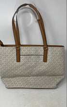 Load image into Gallery viewer, Michael Kors Womens Jet Set Beige Brown Signature Print Double Handle Tote Bag
