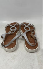 Load image into Gallery viewer, Seaside Womens Silver Open Toe Flat Slingback Sandals Size 39

