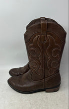 Load image into Gallery viewer, Cat &amp; Jack Unisex Kids Montana Brown Leather Pull-On Cowboy Western Boots Size 5
