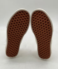 Load image into Gallery viewer, Vans Unisex Classic 500714 Beige Flowers Print Slip-On Sneakers Shoes M 3.5 W 5
