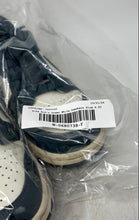 Load image into Gallery viewer, Nike Boys Dunk Low FB9109-301 Green White Lace-Up Sneakers Shoes Size 6.5Y
