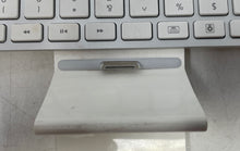 Load image into Gallery viewer, Apple iPad Model A1359 White QWERTY Old Keyboard Dock Not Tested
