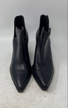 Load image into Gallery viewer, Vince Camuto Womens Gigietta Black Leather Zip Pointed Toe Ankle Booties 7.5 M
