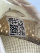 Load image into Gallery viewer, Authentic Adidas Mens Yeezy Boost 350 V2 FX9028 Beige Sneaker Shoes Size 5

