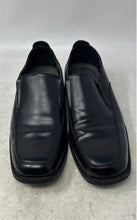 Load image into Gallery viewer, Skechers Mens 64214 Black Leather Square Toe Slip-On Loafer Shoes Size 6.5
