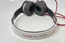 Load image into Gallery viewer, 2 Pcs Assorted Black And White Wired Headphones For Gaming And Music Not Tested
