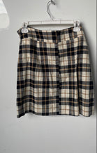 Load image into Gallery viewer, Zara Womens Beige Black Plaid Flat Front Back-Zip Straight &amp; Pencil Skirt Size L
