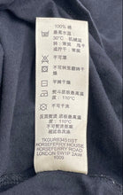 Load image into Gallery viewer, Authentic Burberry Sport Mens Black Short Sleeve Pullover T-Shirt Size M Worn
