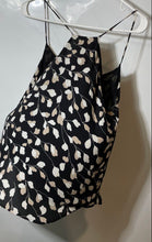 Load image into Gallery viewer, Ann Taylor Loft Womens Black Floral Print Spaghetti Strap Camisole Top Size S

