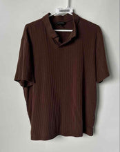 Load image into Gallery viewer, Banana Republic Mens Brown Short Sleeve Johnny Collar Polo Shirt Size Large
