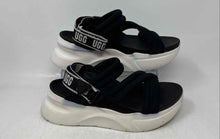 Load image into Gallery viewer, UGG Womens LA Sun Black White Open Toe Hook &amp; Loop Sport Sandals Size 8
