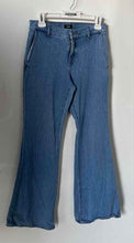 Load image into Gallery viewer, Express Womens Blue Medium Wash Stretch Denim Flared Jeans Pants Size 4R
