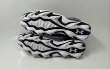 Load image into Gallery viewer, Under Armour Mens Spotlight Hammer Black White Lace-Up Football Cleats Size 10.5
