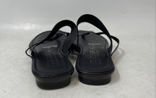 Load image into Gallery viewer, Italian Shoemakers Womens Felia Black Leather Slip-On Flip Flop Sandals Size 5
