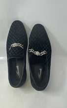 Load image into Gallery viewer, Amali Mens Black Velvet Lion Head Piece Slip-On Loafer Shoes Size 11
