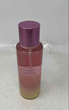 Load image into Gallery viewer, Victoria's Secret Sundrenched Blooms Fragrance Mist For Women 250 ML 8.4 Fl. Oz.

