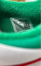 Load image into Gallery viewer, Nike Mens Retro GTS 97 DX2944-100 White Green Lace-Up Sneaker Shoes Size 11.5
