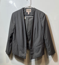 Load image into Gallery viewer, Forever 21 Womens Gray Long Sleeve Open Front Blazer Jacket Size Medium
