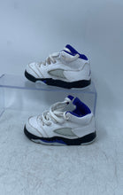 Load image into Gallery viewer, Nike Kids Air Jordan 5 Retro 440890-141 White Purple Sneaker Shoes Size 6C
