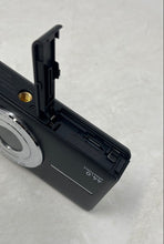 Load image into Gallery viewer, Model DC403 Black 16X Powerful Zoom 44 Mega Pixels Digital Camera
