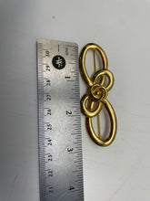 Load image into Gallery viewer, Women's "Retro Style Series" Gold Tone/Silver Tone Brooches (13 Pcs)

