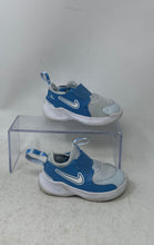 Load image into Gallery viewer, Nike Kids Flex Runner 3 FN1478 Light Blue White Slip-On Sneaker Shoes Size 7C
