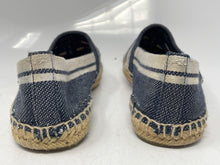 Load image into Gallery viewer, Authentic Tory Burch Womens Blue Slip-On Espadrille Flats Size 5.5M Damaged
