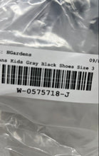 Load image into Gallery viewer, Vans Kids Classic Slip-On Gray Black Round Toe Slip-On Sneaker Shoes Size 3
