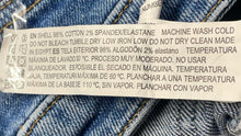 Load image into Gallery viewer, Forever 21 Womens Blue Medium Wash Raw Hem Denim Straight Leg Jeans Pants Sz 24
