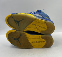 Load image into Gallery viewer, Authentic Nike Mens Air Jordan 5 Retro Blue Sneakers Shoes Size 10 Worn Damaged
